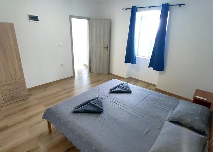 Apartma Lukas דירה