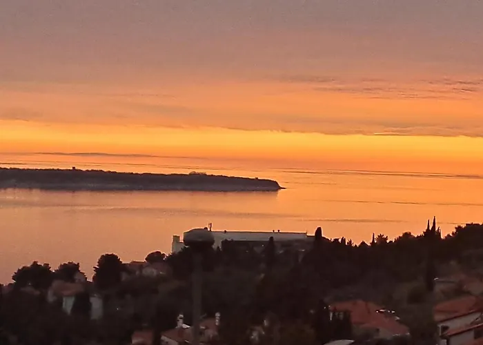 Apartma Lukas דירה